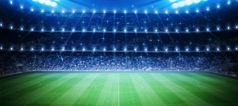 公务还是放松？纳赛尔出现在圣西罗现场观看米兰德比